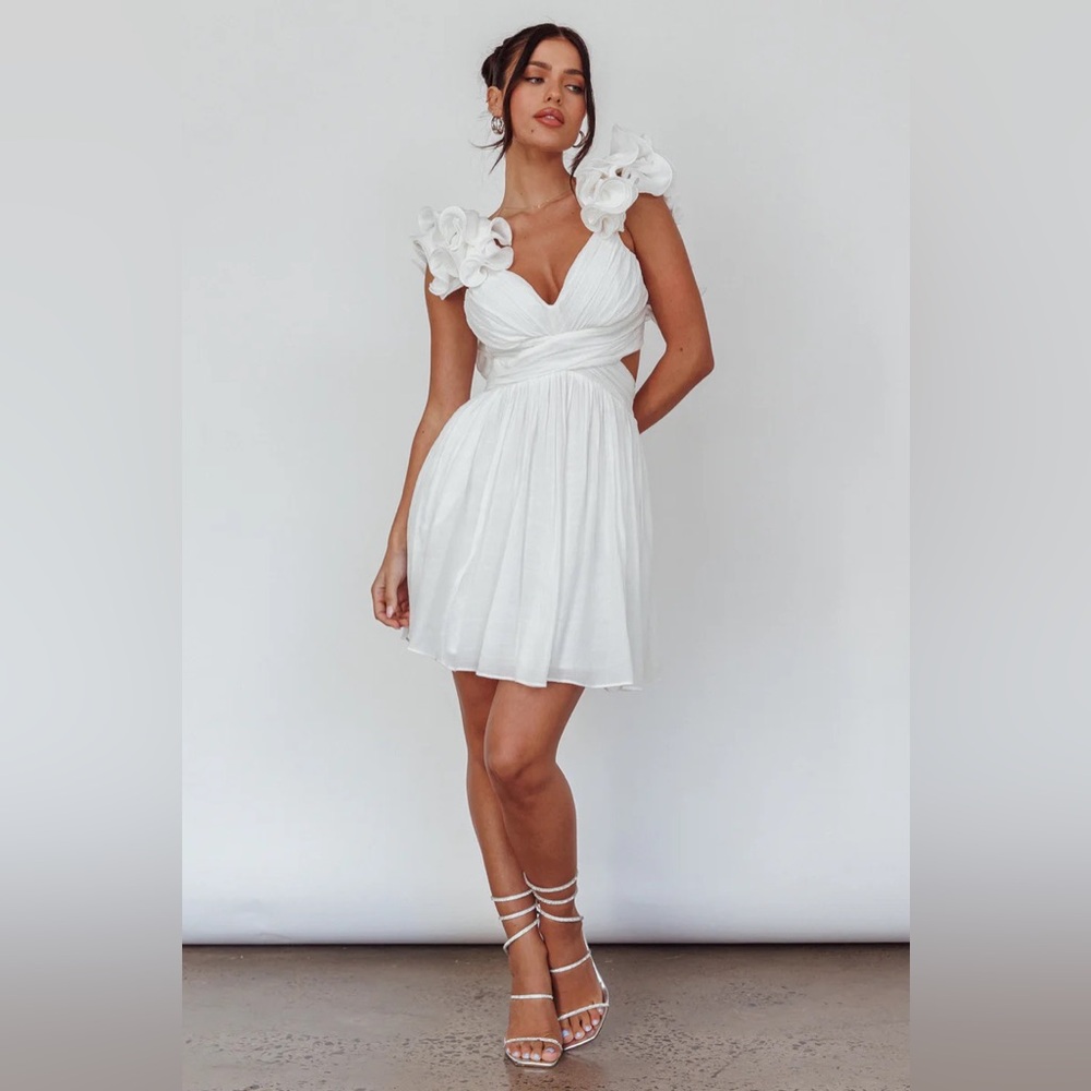 Selfie Leslie Adagio lace-up back drill white mini dress